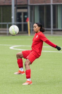 Bild 118 - wCJ Eimsbuettler TV : Altona 93 - Ergebnis: 1:1